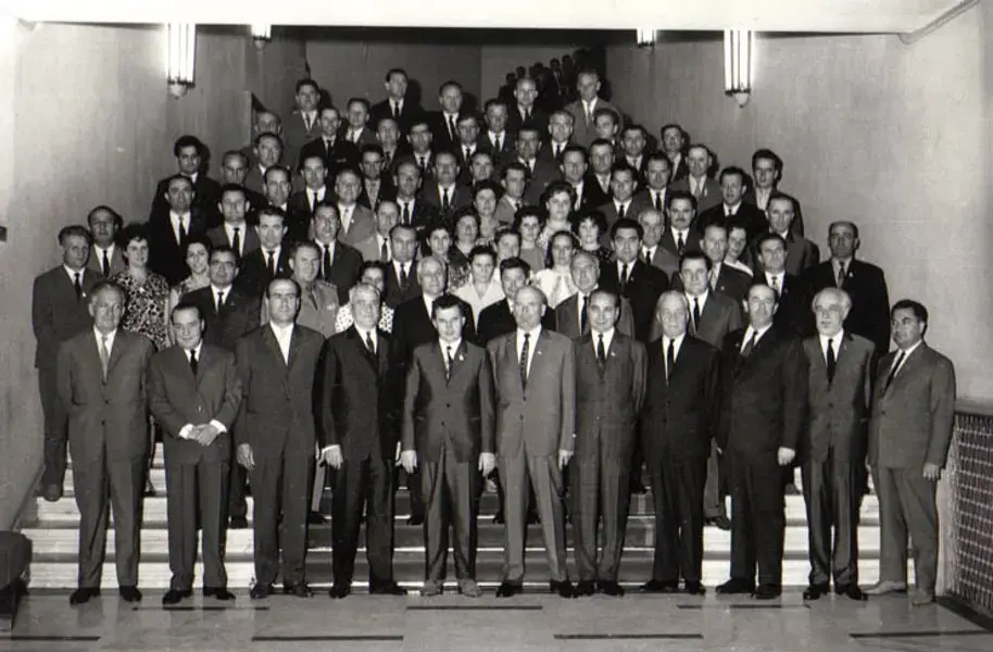 19 iulie: De la Ceaușescu la drepturile femeilor și metroul parizian