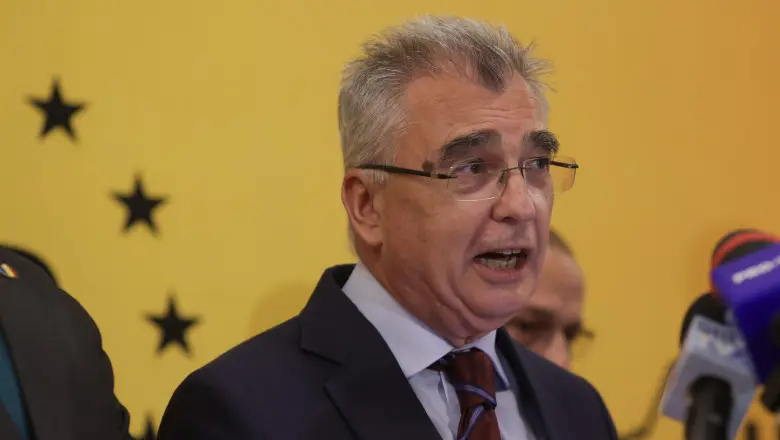AUR pune la îndoială loialitatea PNL față de Guvernul Mureșan și anunță votul