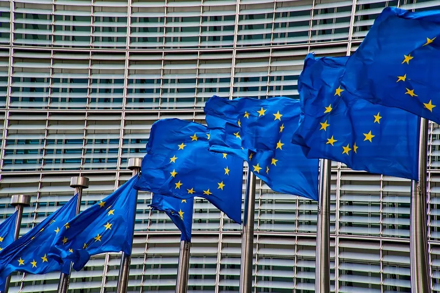 Bruxelles a dat verziță exporturilor de oi și capre: 1,3 milioane de doze de vaccin gratuite pentru fermieri