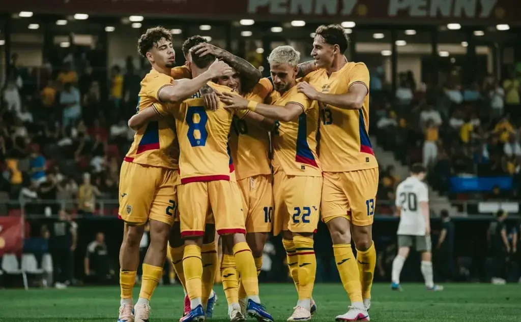 Fotbaliști români în campionate din întreaga lume: de la Cambodgia la Australia## Solution