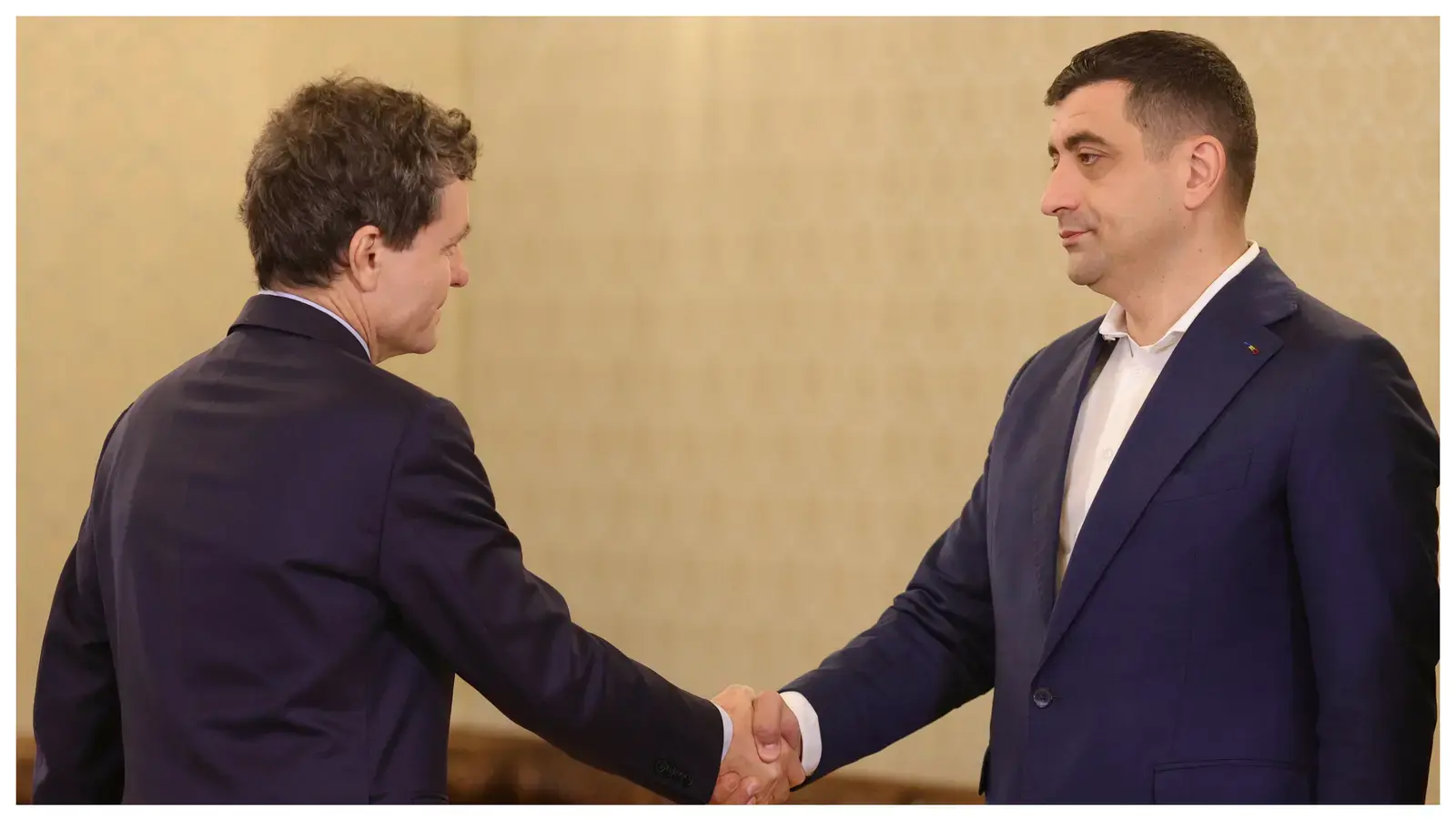 George Simion cere suspendarea lui Nicușor Dan: liderul AUR folosește criticile privind anticipatele ca armă politică