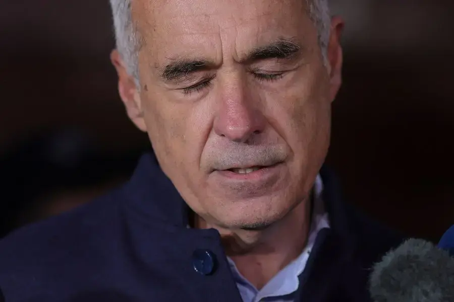 Georgescu, percheziționat în dosar de înșelăciune: prejudiciu de 1,1 milioane de euro