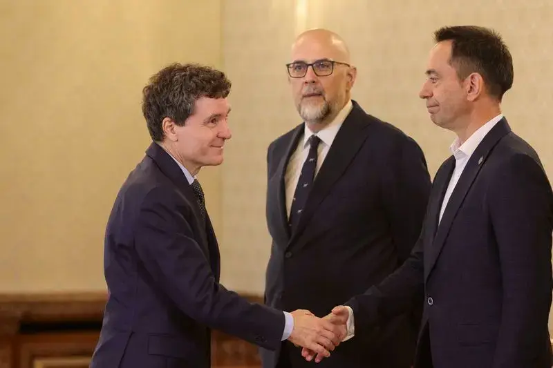 Imun la presiuni: Nicușor Dan îi răspunde lui Kelemen Hunor despre „testul rezistenței” în politică