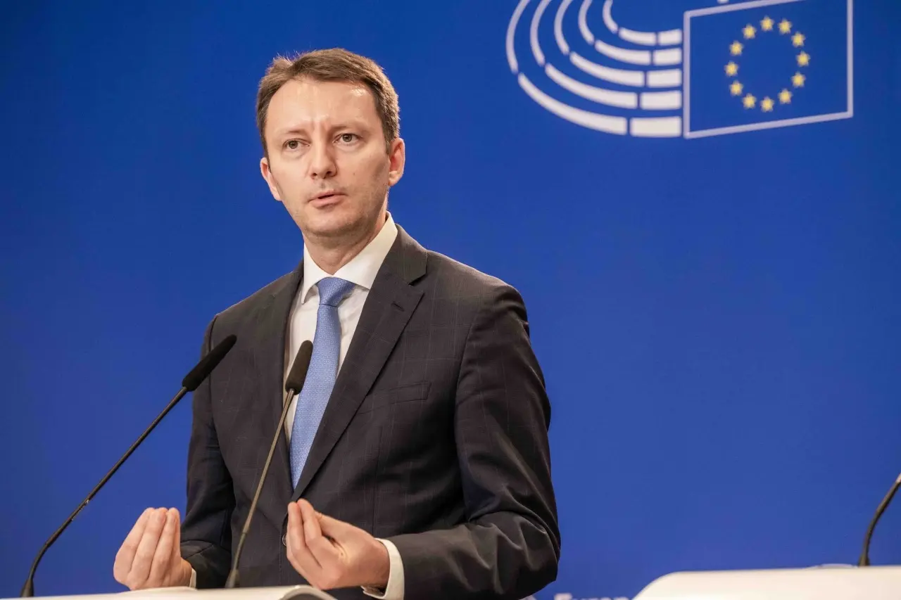 Dacă PSD-ul votează cu AUR, să nu mai spună că e pro-european