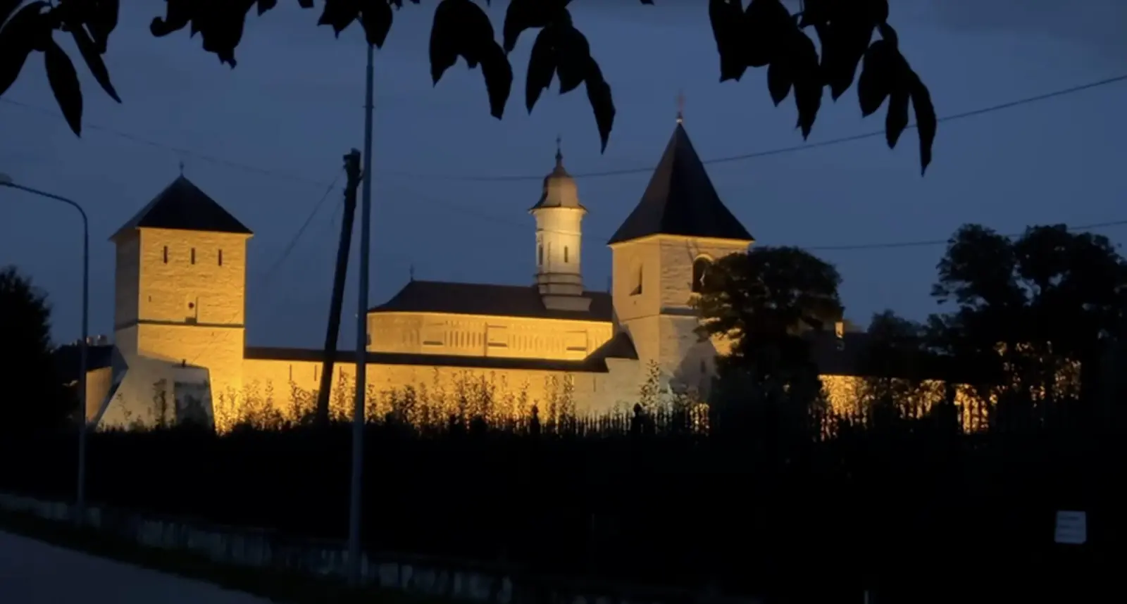 Președintele Nicușor Dan participă la Summitul inițial al Inițiativei pentru Integrarea Carpatilor, în drumul