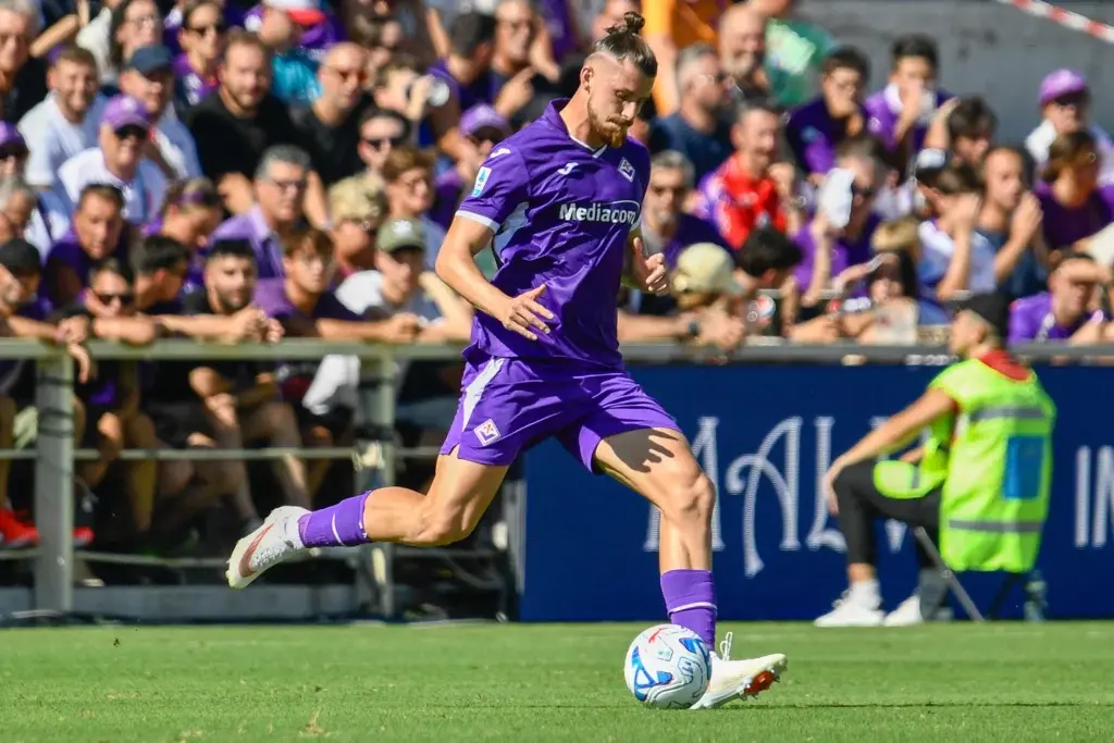 Radu Drăgușin, integralist pentru Fiorentina în remiza cu Napoli