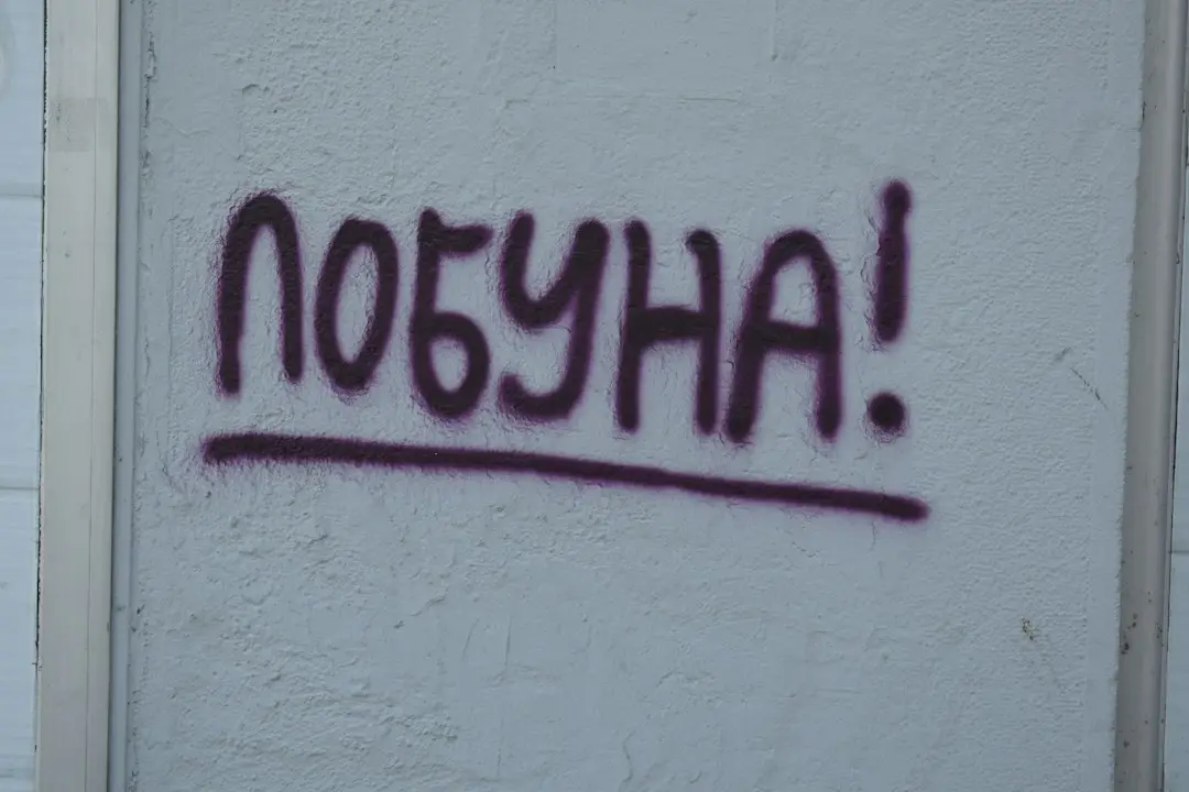 Noaptea SRI a răspuns lui Orban: 400 de comentarii au schimbat axa dezbaterii