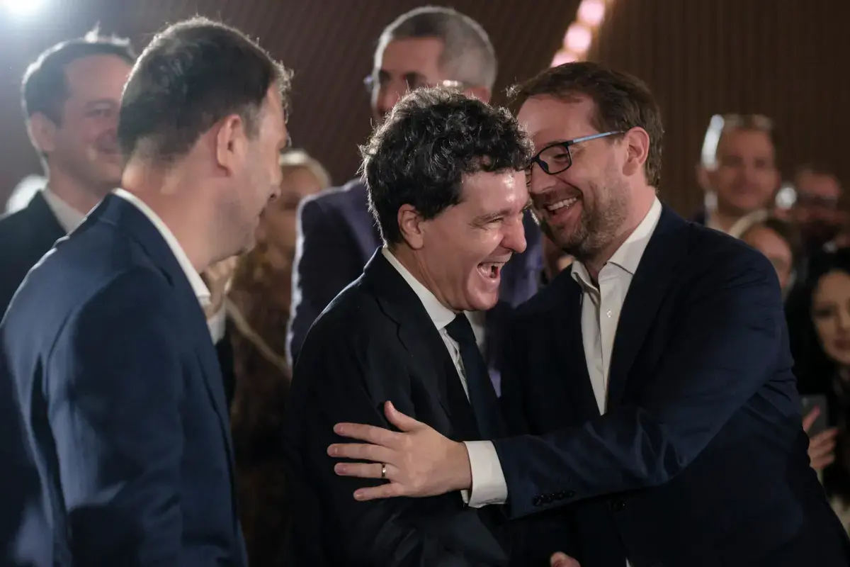 Nicușor Dan analizează amendamentul Fritz cu ajutorul juriștilor pentru pașii următori
